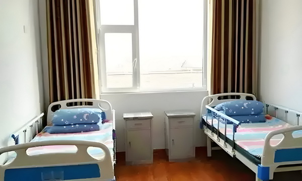 深圳很可以落户吗_《风骚律师》主演想暴打马里奥：把他的胡子撕下来 胡子撕下点没这一有争议